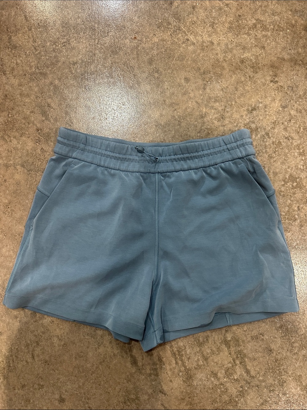 Lululemon soft stream shorts